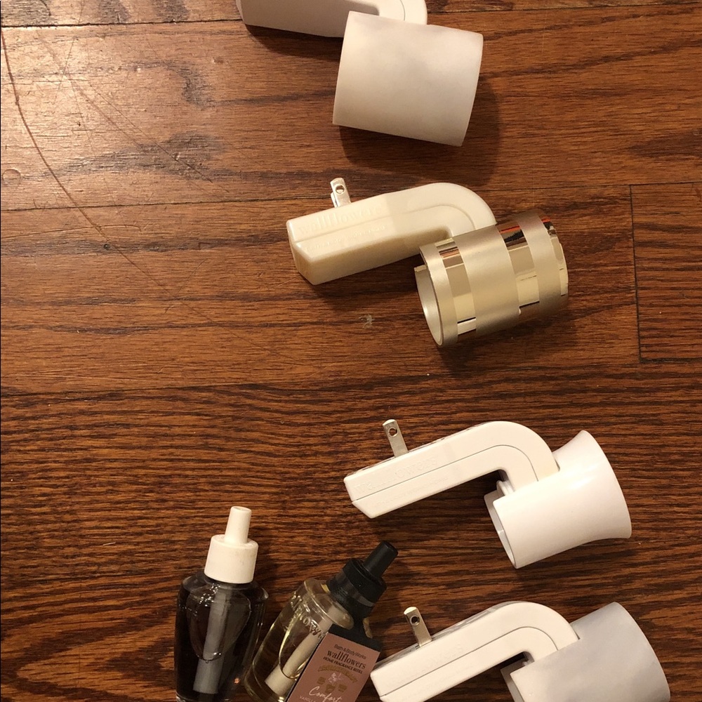 Bath and Body Works Wallflower Plug-ins and Scents